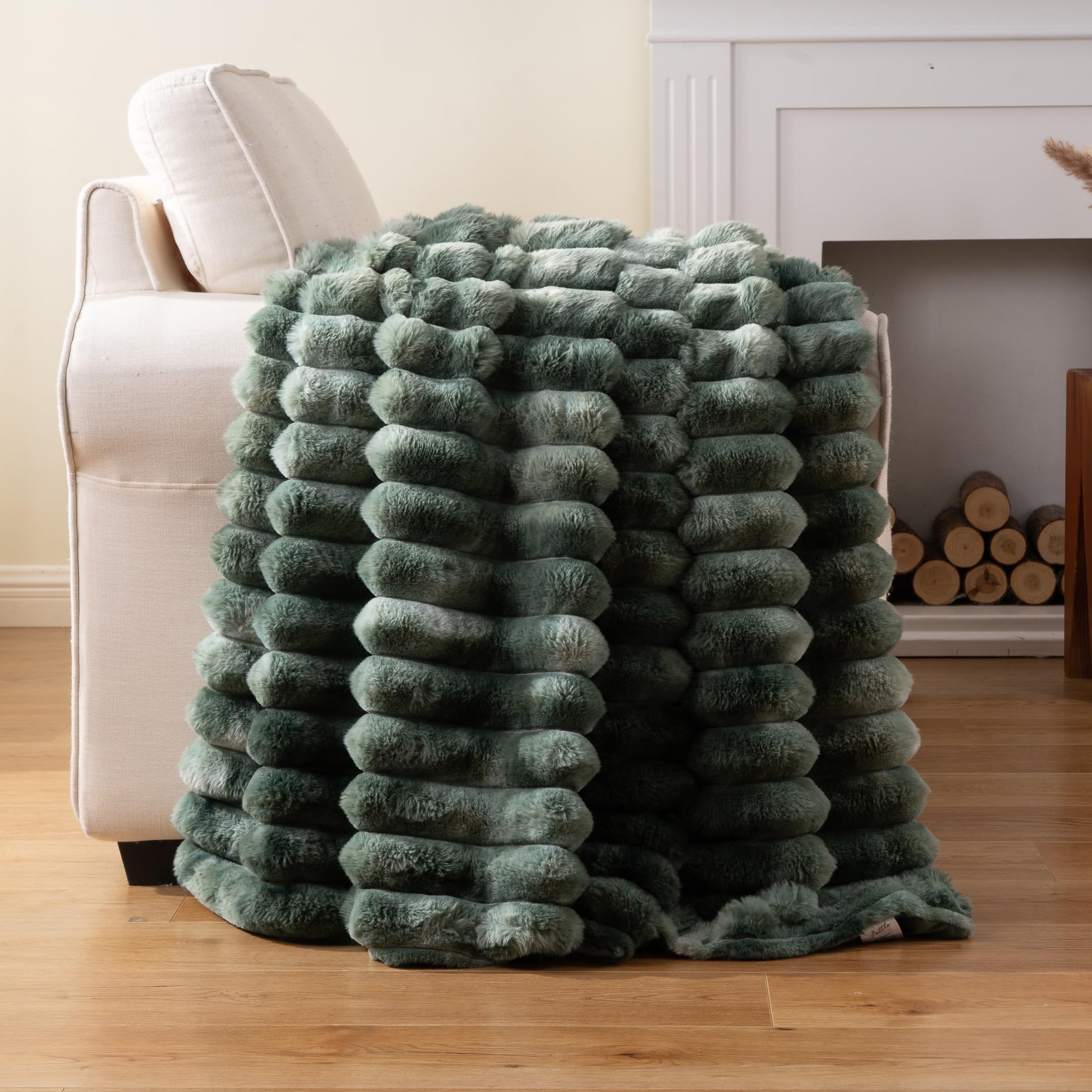 Green Faux Fur Throw Blanket, Cozy Warm Plush Striped Rabbit Fur Blanket for Couch and Bed, Super Soft Fuzzy Aqua Blanket for Living Room Bedroom, Home Decor & Gifts, 50"x60"